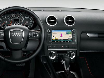 CYCLONE AUDI A3 DVD ve Multimedya Sistemi Geri Görüş Kamerası